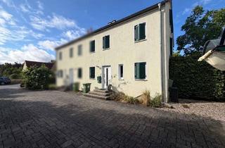 Doppelhaushälfte kaufen in 92421 Schwandorf, Gepflegte Doppelhaushälfte in Schwandorf