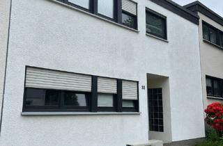 Haus mieten in Amselweg 33, 51647 Gummersbach, Familienfreundlich saniertes RMH mit Fußbodenheizung und großzügigem Badezimmer