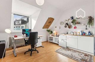 Immobilie mieten in 45130 Rüttenscheid, Dachgeschoss-Studio mit Arbeitsplatz nahe Rüttenscheider Straße, Essen