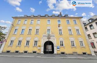 Wohnung kaufen in 97070 Würzburg, Seltene Gelegenheit in Top-Lage: 2-Zimmer-Dachgeschosswohnung in Würzburg