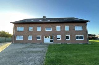 Wohnung kaufen in 27639 Nordholz, Nordholz // Vermietete Dachgeschosswohnung mit eigenem Stellplatz und attraktiven Mieteinnahmen