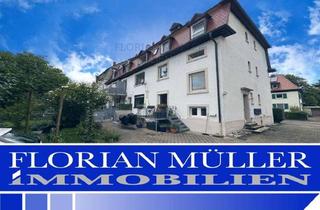Wohnung kaufen in 79117 Waldsee, Freiburg-Ost gegenüber Strandbad. Vermietete 4- Zi-Altbau-Dachgeschosswohnung mit Charme.