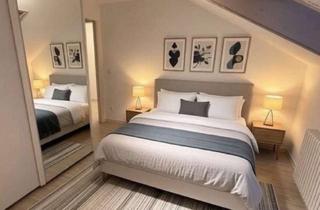 Wohnung kaufen in Wildensteinstraße 67, 70469 Feuerbach, Frei!! Gemütlich hell möblierte Dachgeschosswohnung (WoFlV: 35m²/ca.55m² Grundfläche)