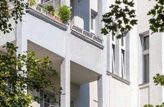Wohnung kaufen in Ilsenburger Straße 35, 10589 Charlottenburg, Vermietete 2-Zi.-Altbauwohnung mit Balkon und optimalem Grundriss auf der Mierendorffinsel!
