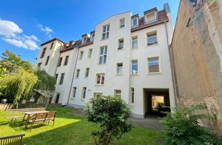 Wohnung kaufen in 01099 Äußere Neustadt, Vermietete 2-Zimmerwohnung! Hinterhaus! Tageslichtbad + Badewanne! Abstellraum!