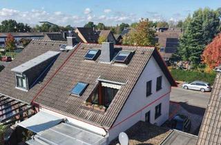 Wohnung kaufen in 41541 Dormagen, Gemütliche Dachgeschosswohnung mit Sonnenloggia und Zusatzfläche