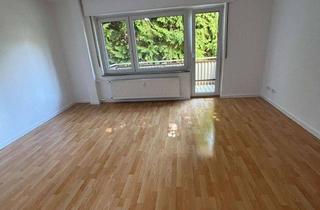 Wohnung mieten in Albaxer Str. 33 C, 37671 Höxter, Zentral gelegen und doch im Grünen mit Balkon - 3 ZKB sucht neue Mieter