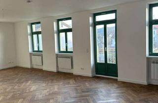 Wohnung mieten in 88690 Uhldingen-Mühlhofen, Stilvolle Altbau-Etagenwohnung am Bodensee, 160qm, Erstbezug nach Sanierung, Balkon & Garten