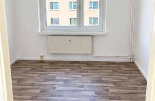 Wohnung mieten in Finkenbergstraße 10-11, 19309 Lenzen, 3-Zimmer-Wohnung in Lenzen: Vollständig saniert und bezugsfertig