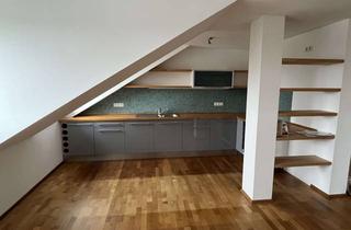 Wohnung mieten in Birkenweg 20, 89365 Röfingen, Schöne 3-Zimmer-Dachgeschosswohnung mit offenem Grundriß mit Balkon in Röfingen