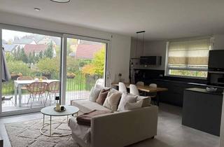 Wohnung mieten in Kloster 14, 72218 Wildberg, Geschmackvolle 3,5-Raum-Wohnung mit gehobener Innenausstattung mit Balkon und EBK in Wildberg
