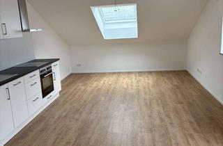 Wohnung mieten in Flurstraße 26, 84076 Pfeffenhausen, Neuwertige DG-Wohnung mit Balkon