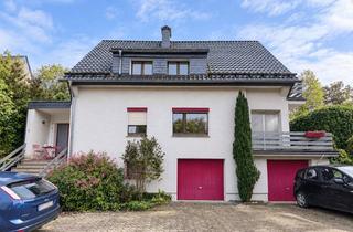 Einfamilienhaus kaufen in 51789 Lindlar, Großzügiges freistehendes Einfamilienhaus mit idyllischem Garten in Lindlar-Linde