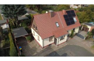 Doppelhaushälfte kaufen in 39128 Nordwest, Modernisierungsbedürftige Doppelhaushälfte mit großzügigem Grundstück in Nordwest