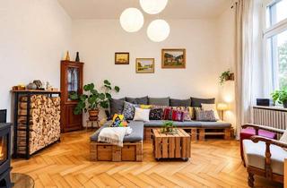 Wohnung kaufen in 79102 Wiehre, 300.000 € Vermögenspotenzial. Altbaujuwel in Münsternähe!