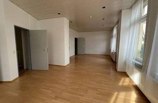 Loft kaufen in 31135 Hildesheim, Loftartige Wohnung mit eigenem Eingang in Hildesheims Oststadt – sofort frei