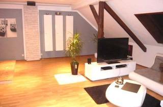 Wohnung mieten in 46049 Lirich-Nord, Ausgefallene 2 ½ R. Studio-Wohnung mit Garage in OB-Lirich