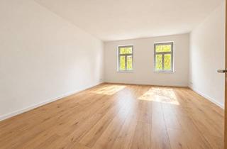 Wohnung mieten in Maxim Gorki Str., 01796 Pirna, Großzügige 2 Raumwohnung mit großem Balkon