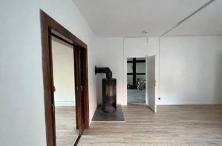Wohnung mieten in Ringstraße 14, 31848 Bad Münder, Zwei Zimmer in Bakede: Erdgeschosswohnung mit Gartenmitnutzung