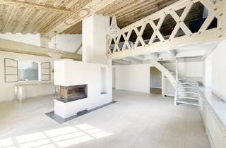 Wohnung mieten in 83257 Gstadt, Besondere 120 m2 große 3,5-Zimmer Galerie Wohnung im gepflegten historischen Haus in Gollenshausen