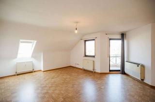 Wohnung mieten in Schmitzstr, 68219 Rheinau, Offen, hell, klimatisiert. Dachgeschosswohnung mit Loggia