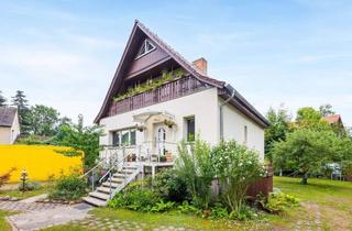 Einfamilienhaus kaufen in 15345 Altlandsberg, Keller, Einbauküche, Garage: Familienfreundliches und teilsaniertes Einfamilienhaus in Altlandsberg