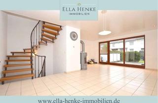 Reihenhaus kaufen in 38112 Braunschweig, Traumhaftes, helles Reihenhaus in Watenbüttel mit Kaminofen, moderner Küche + neuwertigem Bad...