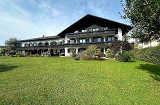 Wohnung kaufen in 83233 Bernau, Wohnen mit Bergblick – 3 Zimmer mit TG-Stellplatz und viel Potenzial