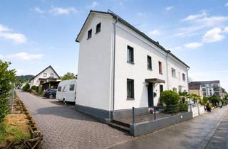 Doppelhaushälfte kaufen in 53721 Siegburg, Zentrumsnahe Doppelhaushälfte: 8 Zimmer, Gartenparadies in Siegburg