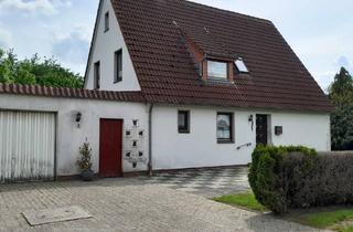 Einfamilienhaus kaufen in 26939 Ovelgönne, Gemütliches Einfamilienhaus mit viel Potenzial im schönen Burgdorf Ovelgönne