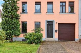 Haus kaufen in 66806 Ensdorf, Ensdorf - Haus im guten Allgemeinzustand-Modernisierungsbedarf in Ensdorf
