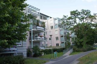 Wohnung kaufen in 91052 Erlangen, Großzügige 2-Zimmer-Wohnung in der Erlanger Innenstadt