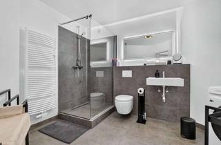Wohnung kaufen in Waldstraße, 30629 Misburg-Nord, Kernsaniert 2025: 1-Zimmer-Wohnung mit großer Dachterrasse & Tiefgarage in Misburg-Nord