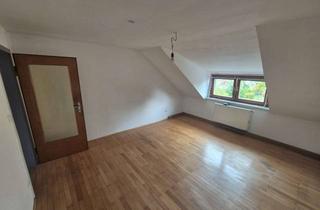Wohnung mieten in Griesbacherstr. 16, 93053 Galgenberg, Dachgeschosswohnung in Uni-Nähe / Galgenberg