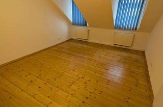 Wohnung mieten in Moritzstraße 68, 65185 Wiesbaden, 2,5-Zimmer-DG-Wohnung mit Einbauküche in zentraler Lage von Wiesbaden