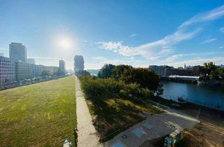 Wohnung mieten in Stralauer Platz 38!, 10243 Friedrichshain, Mitten in Friedrichshain: Stilvoll wohnen mit Park- und Spreeblick in bester Anbindung