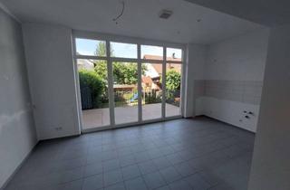 Wohnung mieten in Ortskernnähe, 77704 Oberkirch, 3.5-Zi-EG-Whg in Oberkirch mit großer Terrasse u. eig. Garten
