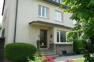 Wohnung mieten in Westhellweg, 58239 Schwerte, Provisionsfrei! Herrliche DG-Wohnung mit sehr guter Ausstattung und super Blick über das Ruhrtal!