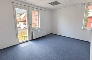 Wohnung mieten in Neue Straße, 72574 Bad Urach, Großzügige schöne Wohnung Zentrumsnah
