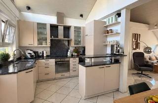 Wohnung mieten in Birkenpilzweg 14, 71083 Herrenberg, Helle 3-Zimmer-Dachgeschosswohnung mit 110 Quadratmetern und großem Balkon in Herrenberg-Gültstein.