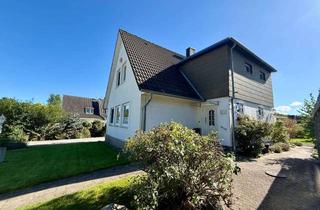 Haus kaufen in 23570 Travemünde, Ostseenahes Haus mit Traumgarten sucht seine Familie