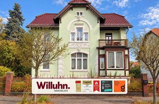 Villa kaufen in 04683 Naunhof, Gründerzeitvilla in Naunhof - repräsentatives Anwesen mit viel Potenzial | Wintergarten | Kachelofen