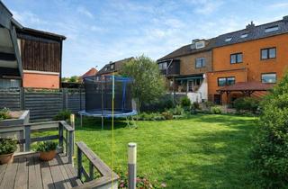 Einfamilienhaus kaufen in 52355 Düren, Top Preis! Modernisiertes Einfamilienhaus mit großem Garten und 7 Zimmern in zentraler Lage.