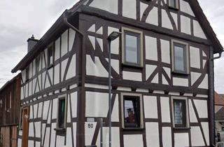 Einfamilienhaus kaufen in Rathausstraße 50, 35447 Reiskirchen, Historisches Wohnen: Einfamilienhaus in Reiskirchen