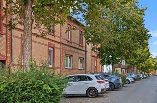 Haus kaufen in 60528 Niederrad, Zwei Häuser – unendlich viele Möglichkeiten! Attraktive Liegenschaft in Frankfurt-Niederrad