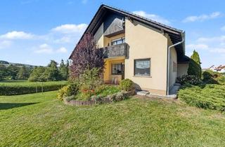 Haus kaufen in 36124 Eichenzell, Geräumiges Zweifamilienhaus im charmanten Welkers