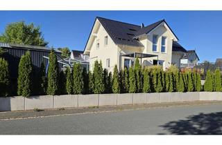 Einfamilienhaus kaufen in Johann-Strauß-Str., 95111 Rehau, Modernes Einfamilienhaus mit großem Keller, 19,36 kWp Photovoltaik und Stromspeicher