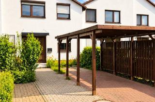 Haus kaufen in Blumenstraße, 06179 Langenbogen, Ein Zuhause für die Familie – Reihenmittelhaus mit Garten und Carport in Langenbogen