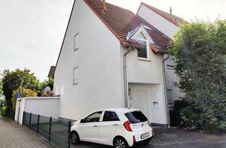 Haus mieten in Stettiner Weg 13, 65719 Hofheim am Taunus, Gepflegte Doppelhaushälfte mit schönem Garten, Einbauküche und Garage in Hofheim