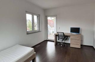 Immobilie mieten in Isarstraße 31, 85386 Eching, Möbliertes WG-Zimmer mit Balkonzugang nahe der TU Garching!